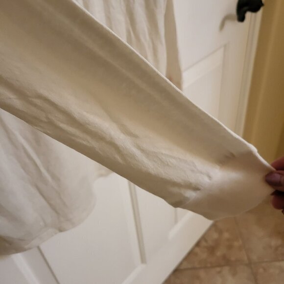 Chaser Black-And-Cream Long Sleeve Top SIZE: MEDIUM NWT - Picture 5 of 8